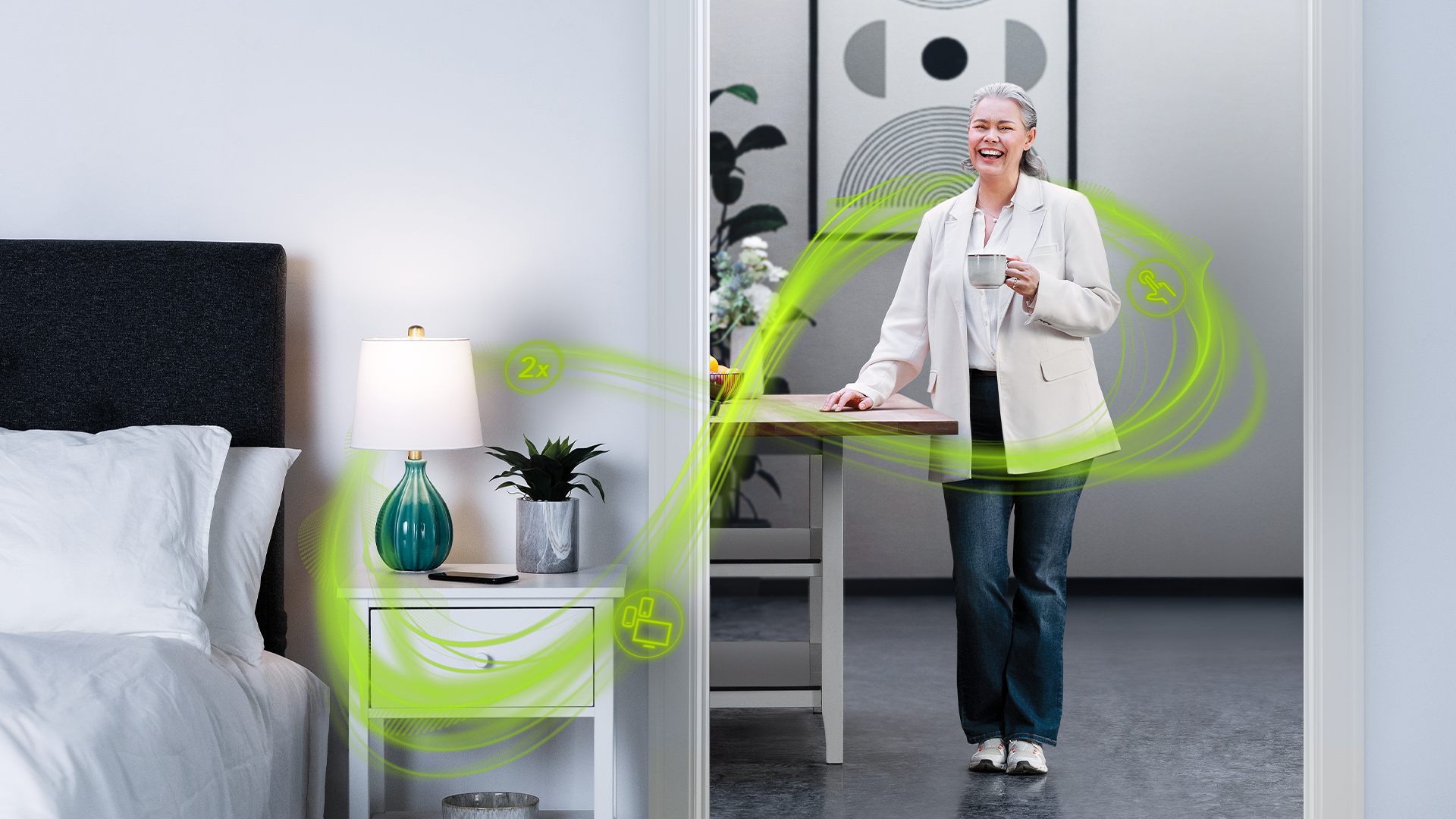 HABLANDO POR TELEFONO A DISTANCIA